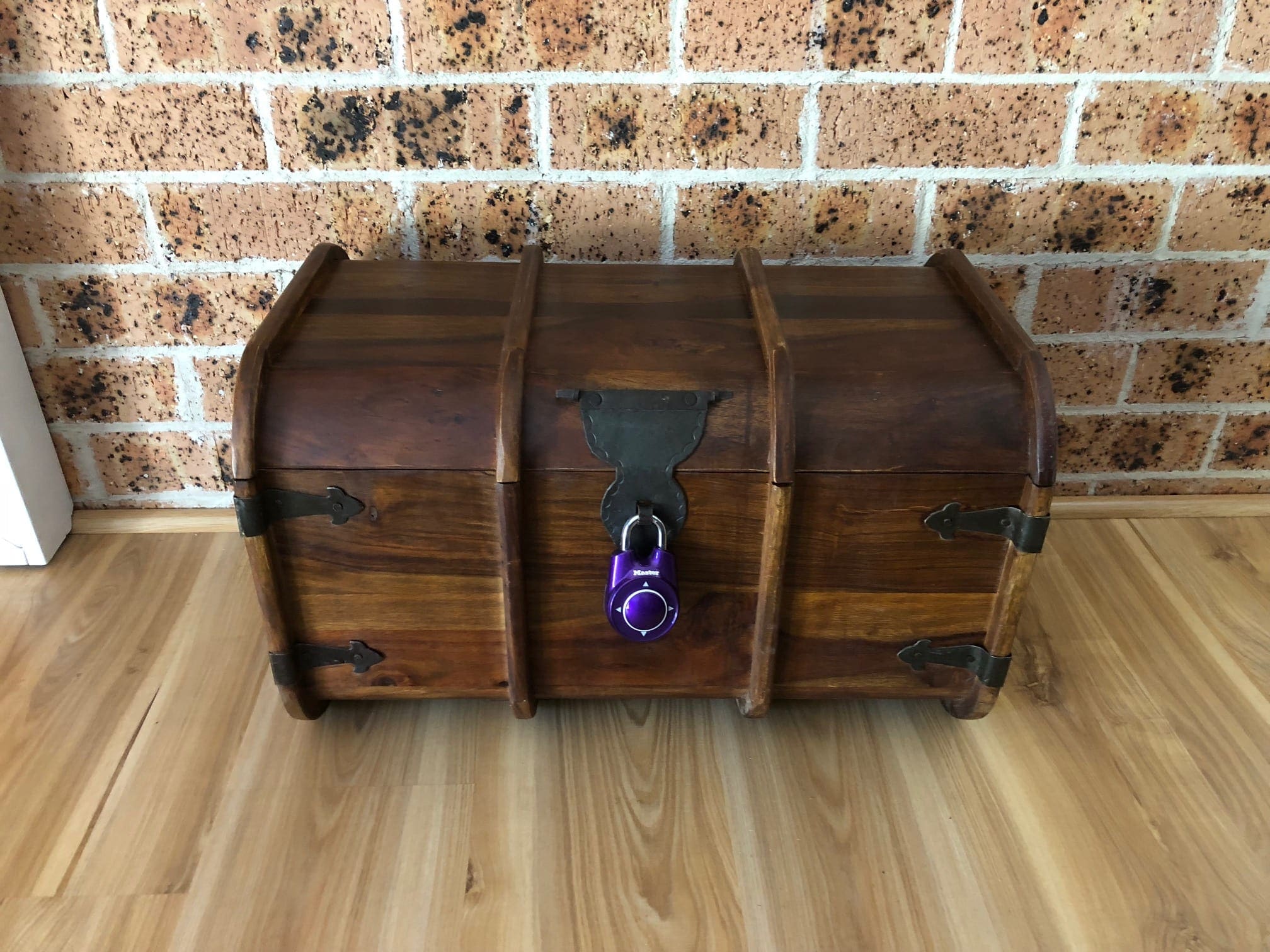 Elude Treasure Chest